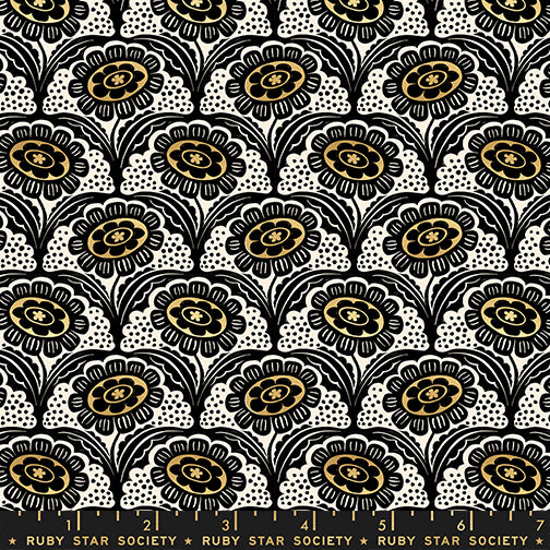 Preorder: Ink Shop Scallop Flower in Gold