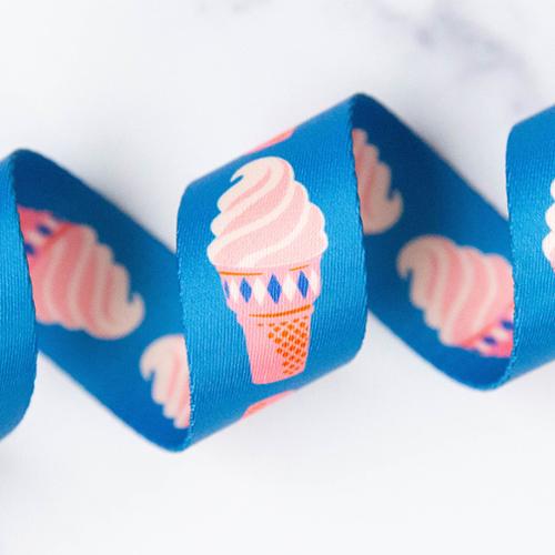 Ice Cream in Bright Blue 1.5
