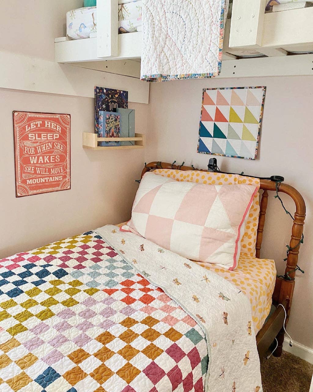 Maggie Pearl Quilt Pattern |  Paper Pattern