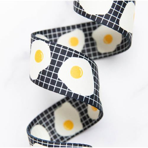Fried Eggs in Blk