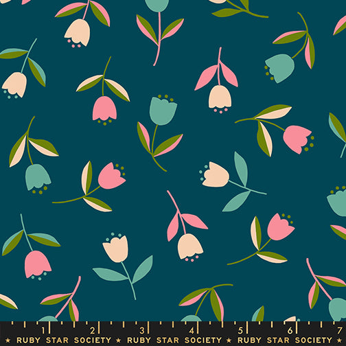 PREORDER: Corsage Tiny Tulips in Galaxy