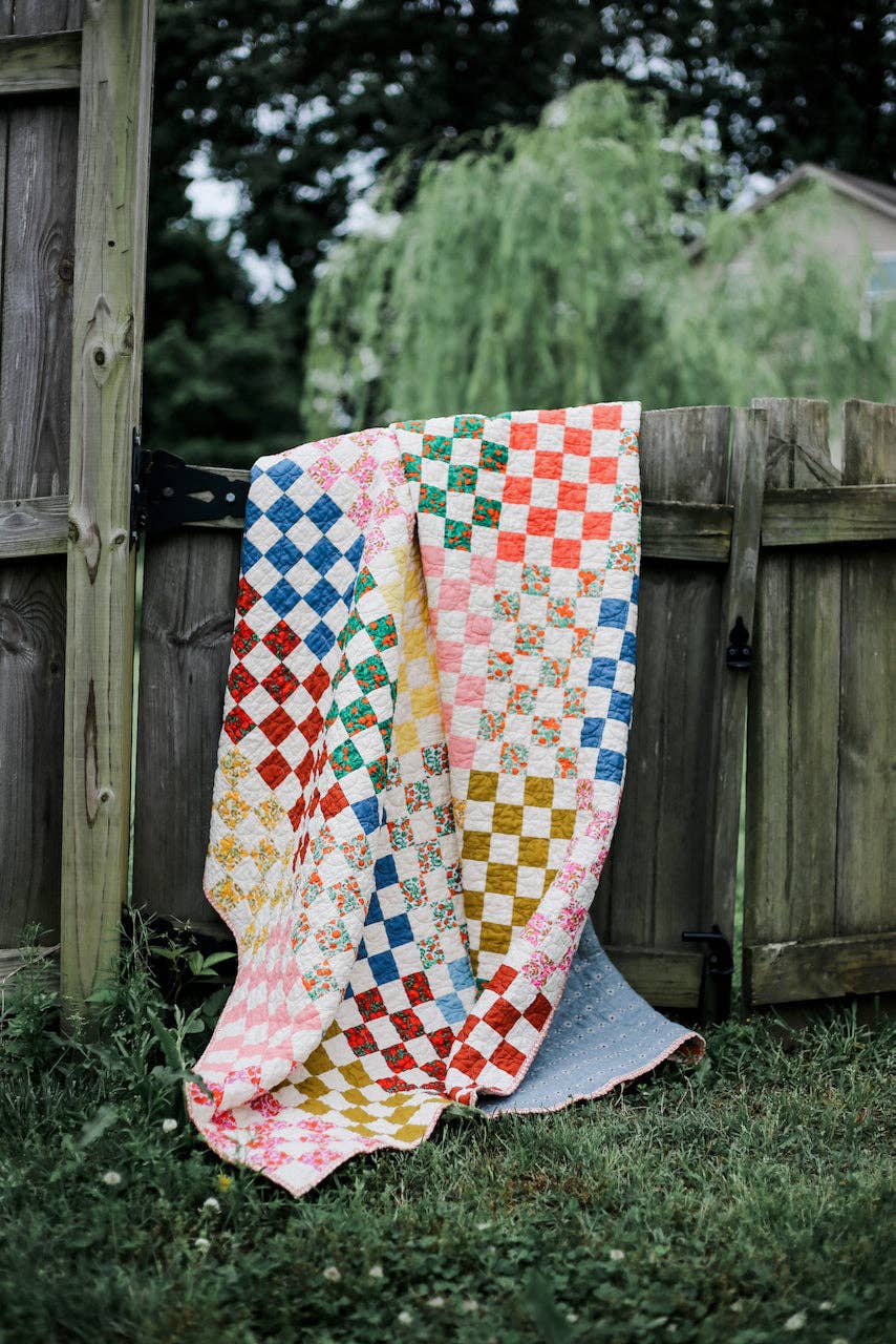 Maggie Pearl Quilt Pattern |  Paper Pattern